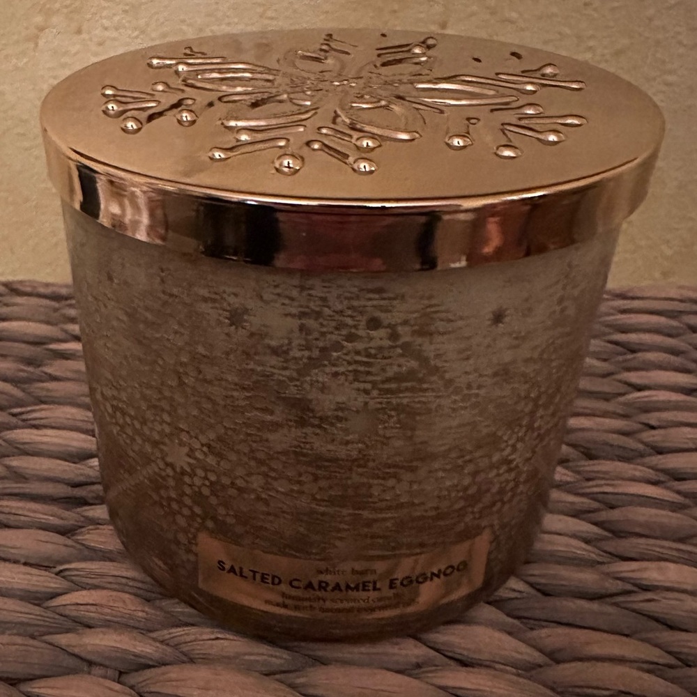 Bath & Body Works "Salted Caramel Eggnog"        3 wick candle